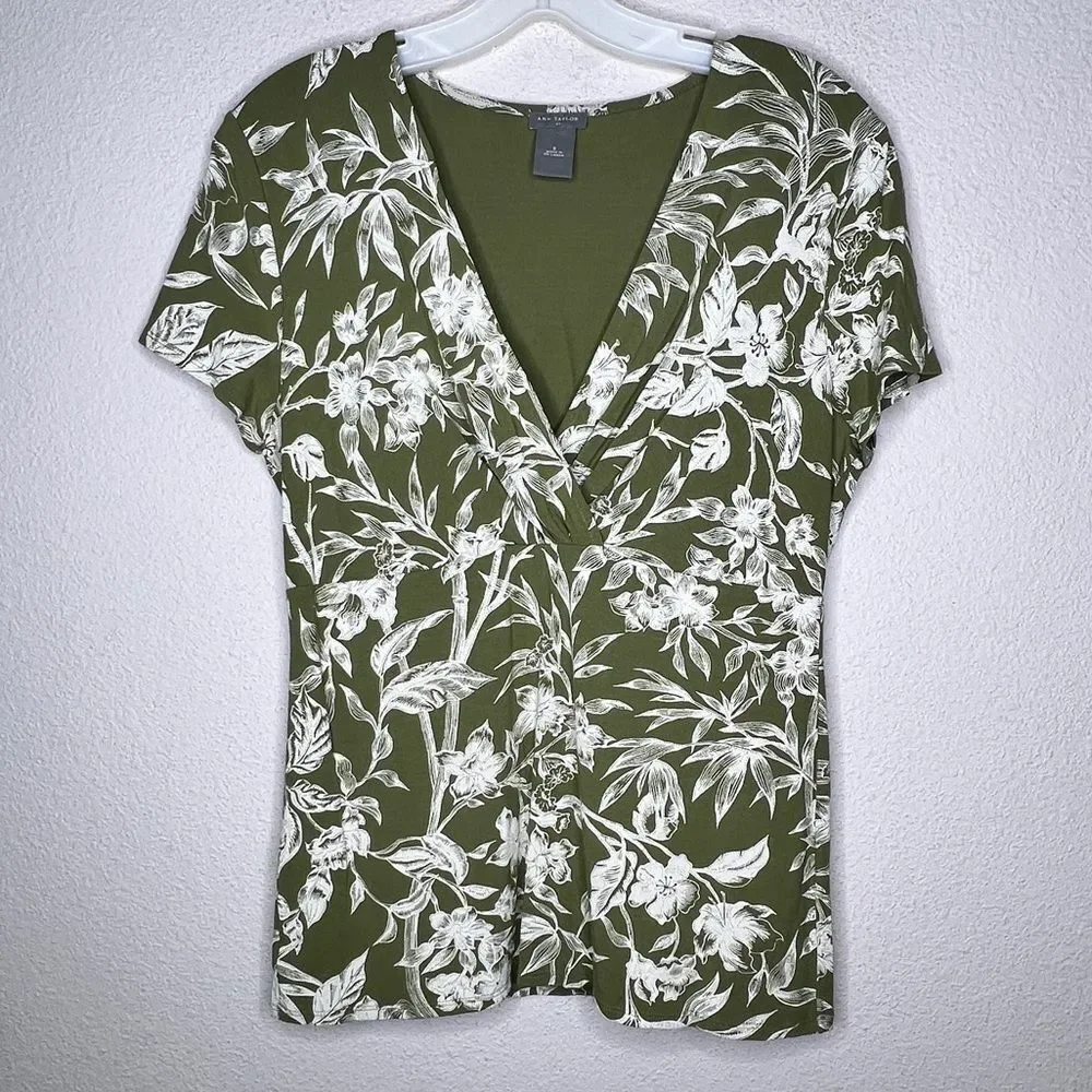 Ann Taylor Top - Picture 6 of 6